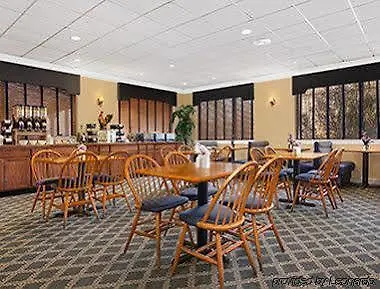 Hotel Wyndham Garden Williamsburg Busch Gardens Area 3*,